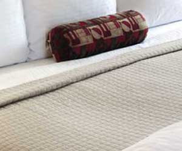 bedding pillow dry cleaning